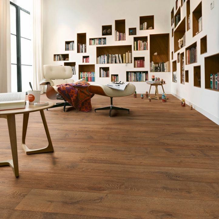 Suelo laminado SUELO LAMINADO MELANGO LD 300|20 Roble marrón 6036 en ambiente de habitación