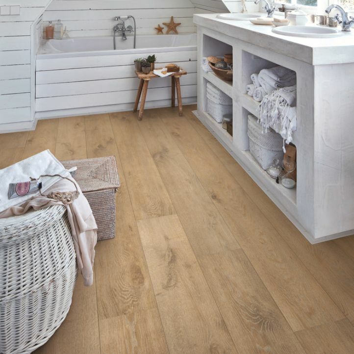 Suelo laminado SUELO LAMINADO MELANGO LD 300|20 Roble medio 6131 en ambiente de habitación
