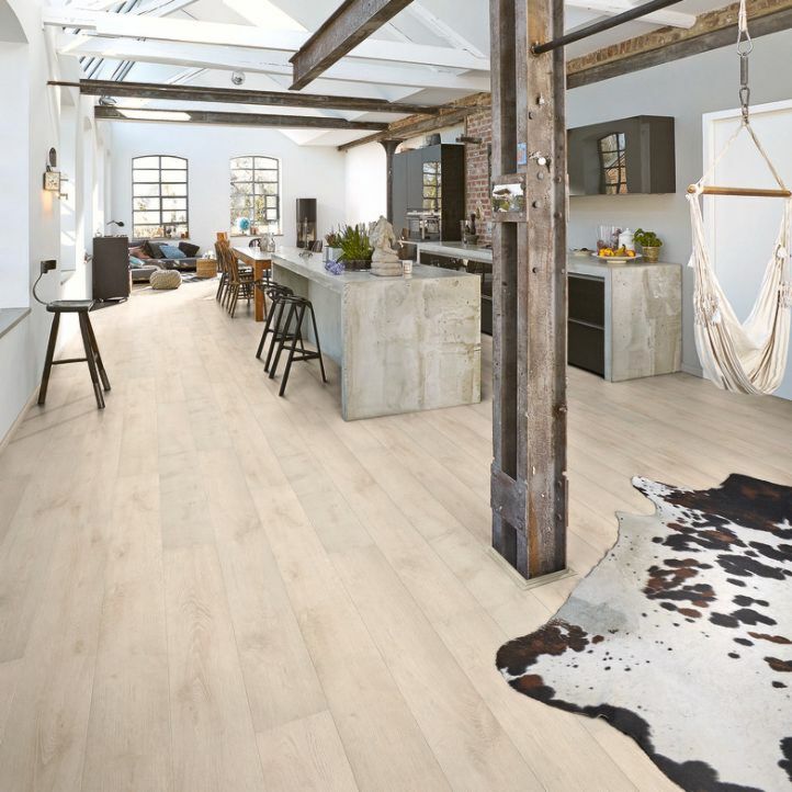 Suelo laminado MEISTER MELANGO LD 300|20 Roble blanco ártico 6503 en ambiente de habitación