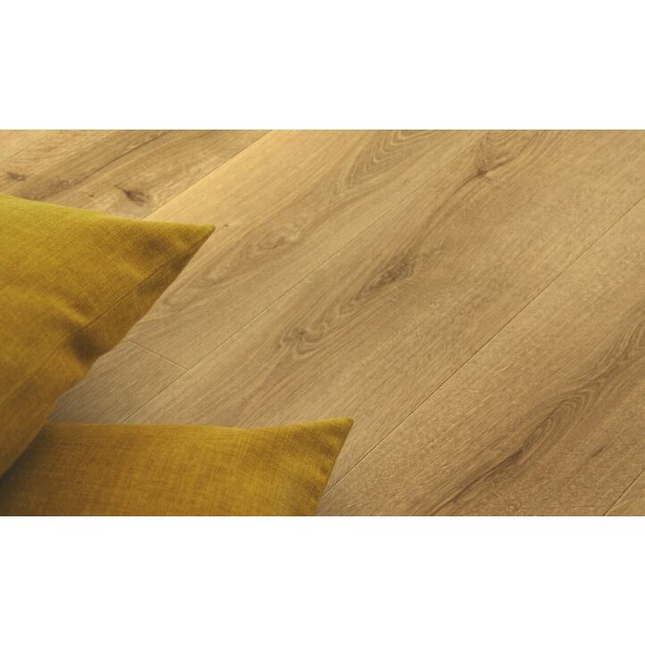 Parquet laminado de la marca pergo de la gama original excellence roble castillo L0234-03589 en un ambiente de habitación con mucho detalle.