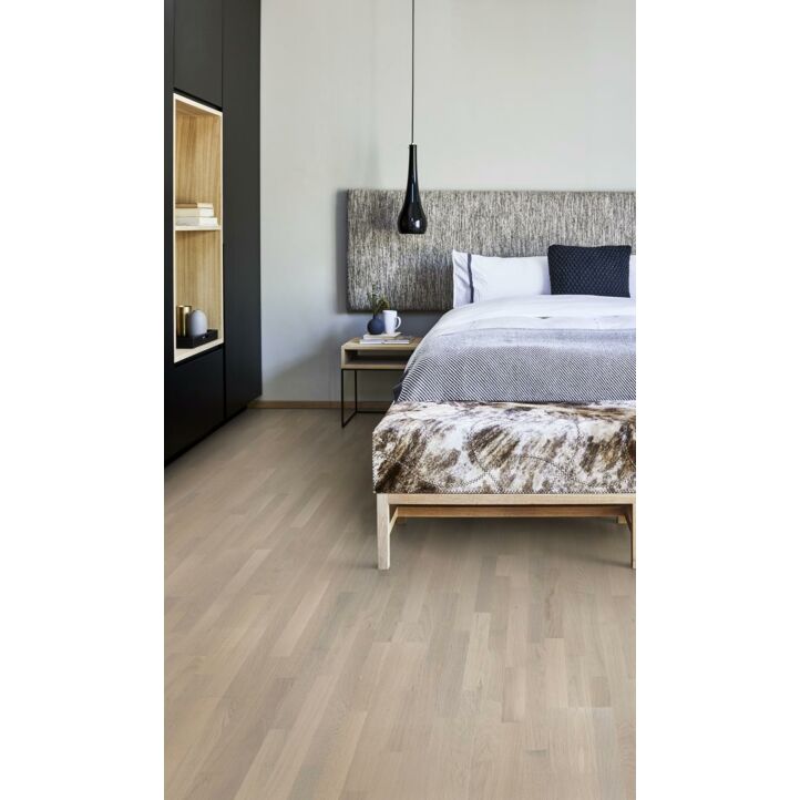 Kahrs Ground Collection - Roble Chalk