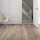 suelo laminado de la marca disfloor top roble gris suave en ac4 de 7 mm en vista detallada