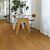Suelo laminado de Quick-Step de la gama classic teca marron medio instalado en un despacho