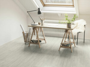 Suelo laminado Egger de roble