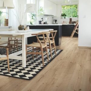 suelo laminado egger home roble marrón