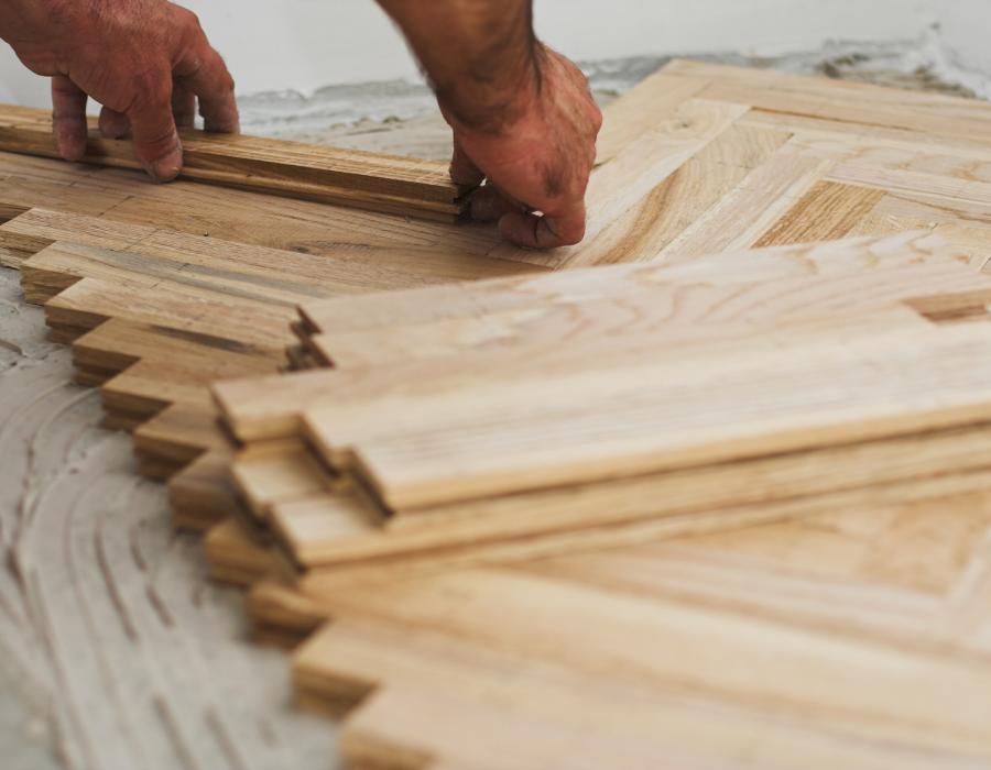 Instalación de parquet pegado al suelo